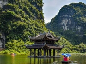 Hoa Lu - Tam Coc - Mua Cave - 1 day trip by limousine